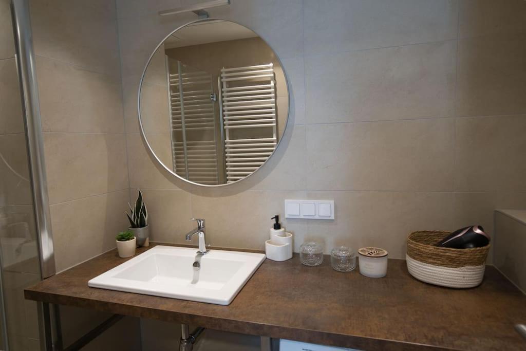 וינה Modern Apartment Near Stadtpark מראה חיצוני תמונה