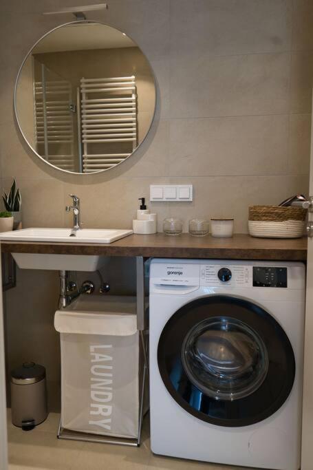 וינה Modern Apartment Near Stadtpark מראה חיצוני תמונה